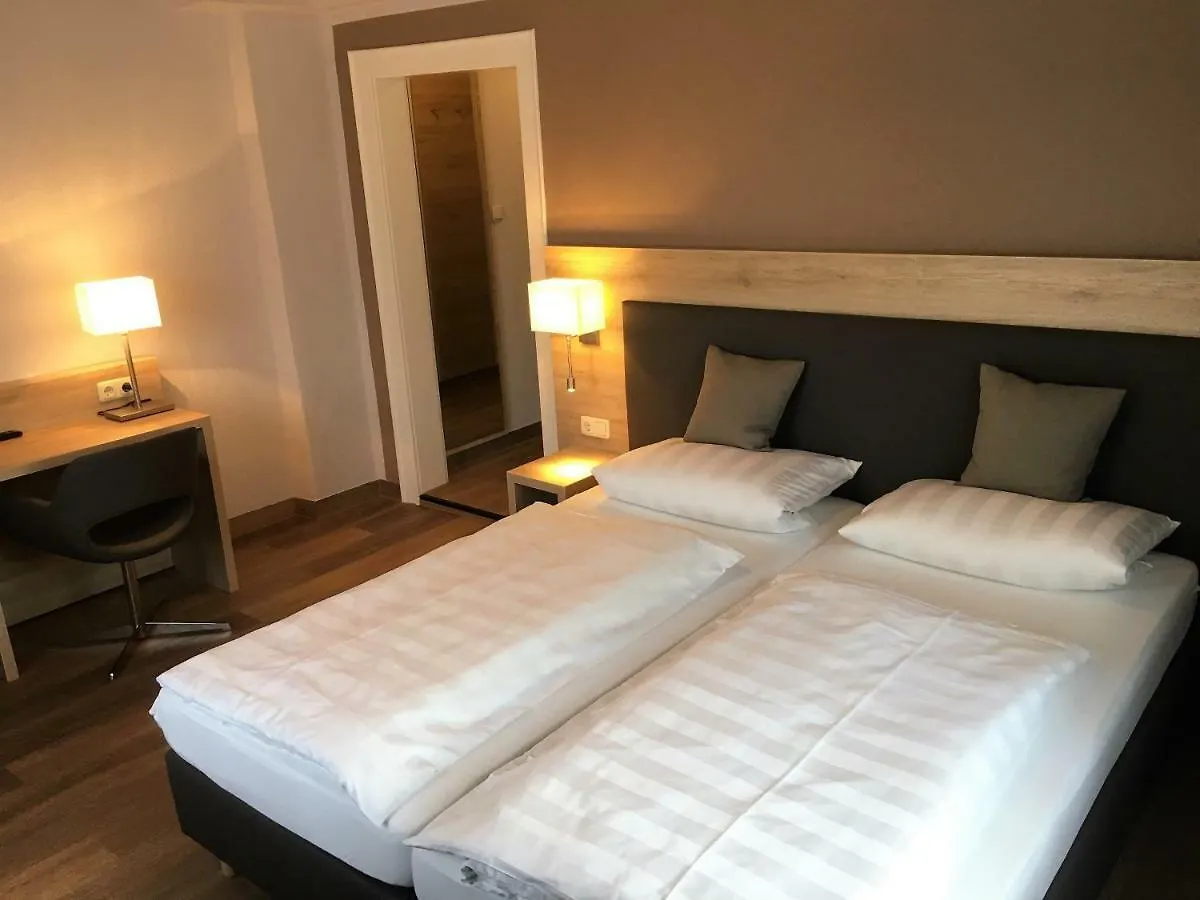 Eberl Hotel-Pension München Feldmoching Múnich